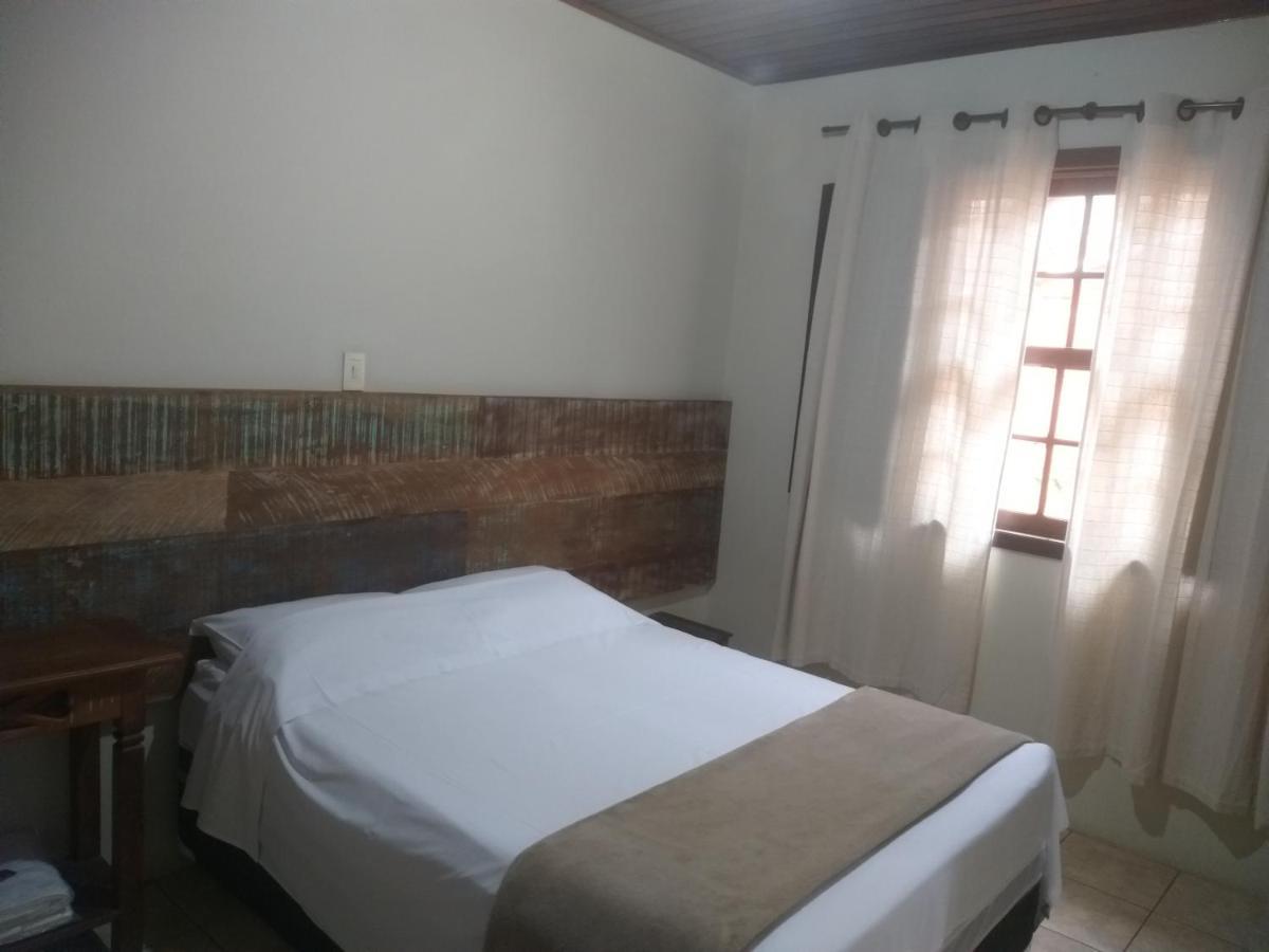 Suites Doce Jasmim Тирадентеш Екстериор снимка